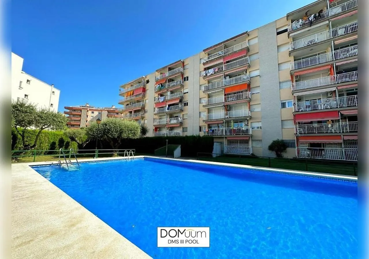 Domuum Holidays - Dms III Pool Salou