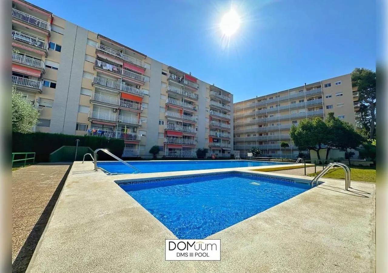 Domuum Holidays - Dms III Pool Salou